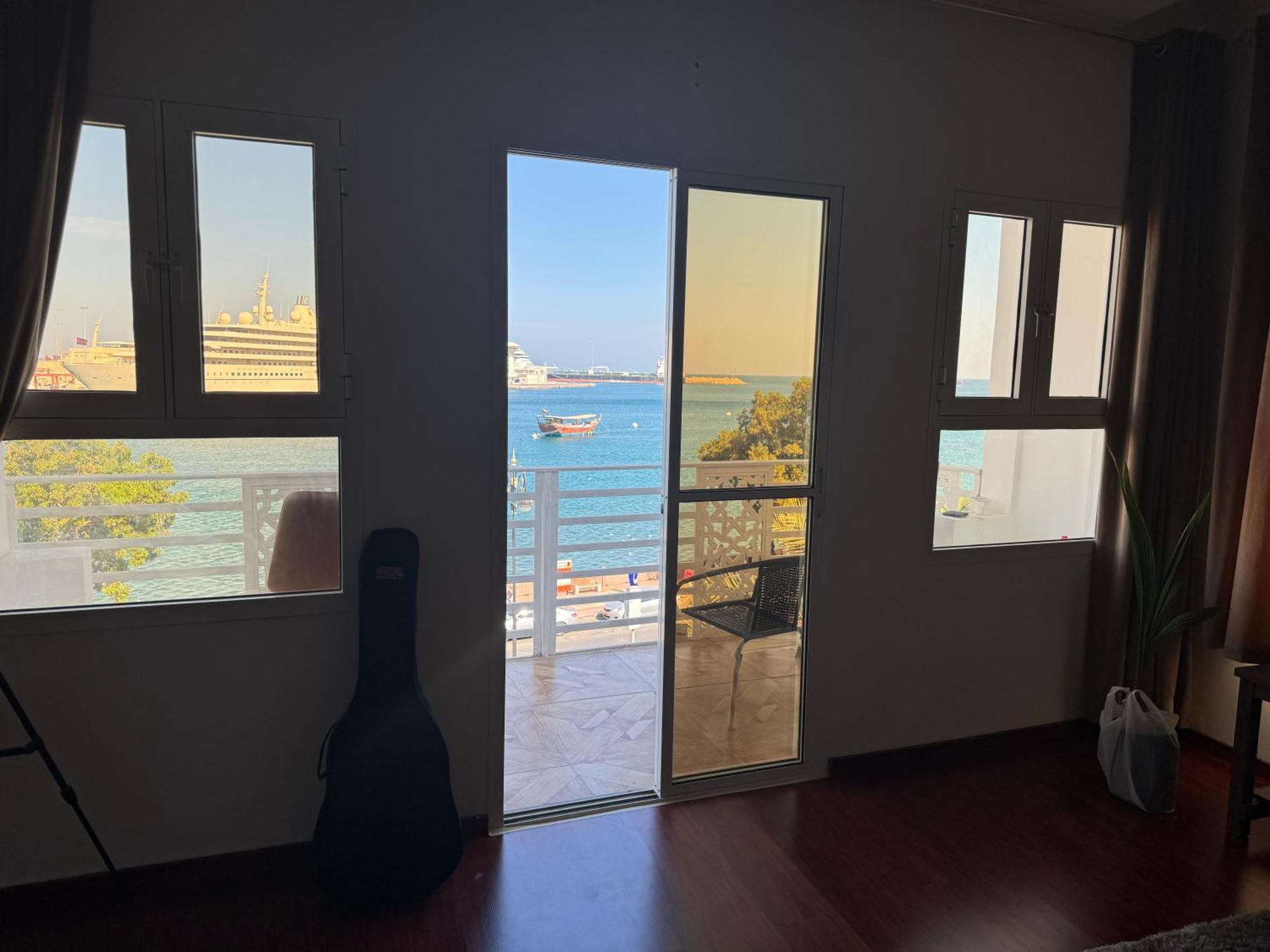 Apartamento Muttrah Souq And Sea View Mascate Exterior foto