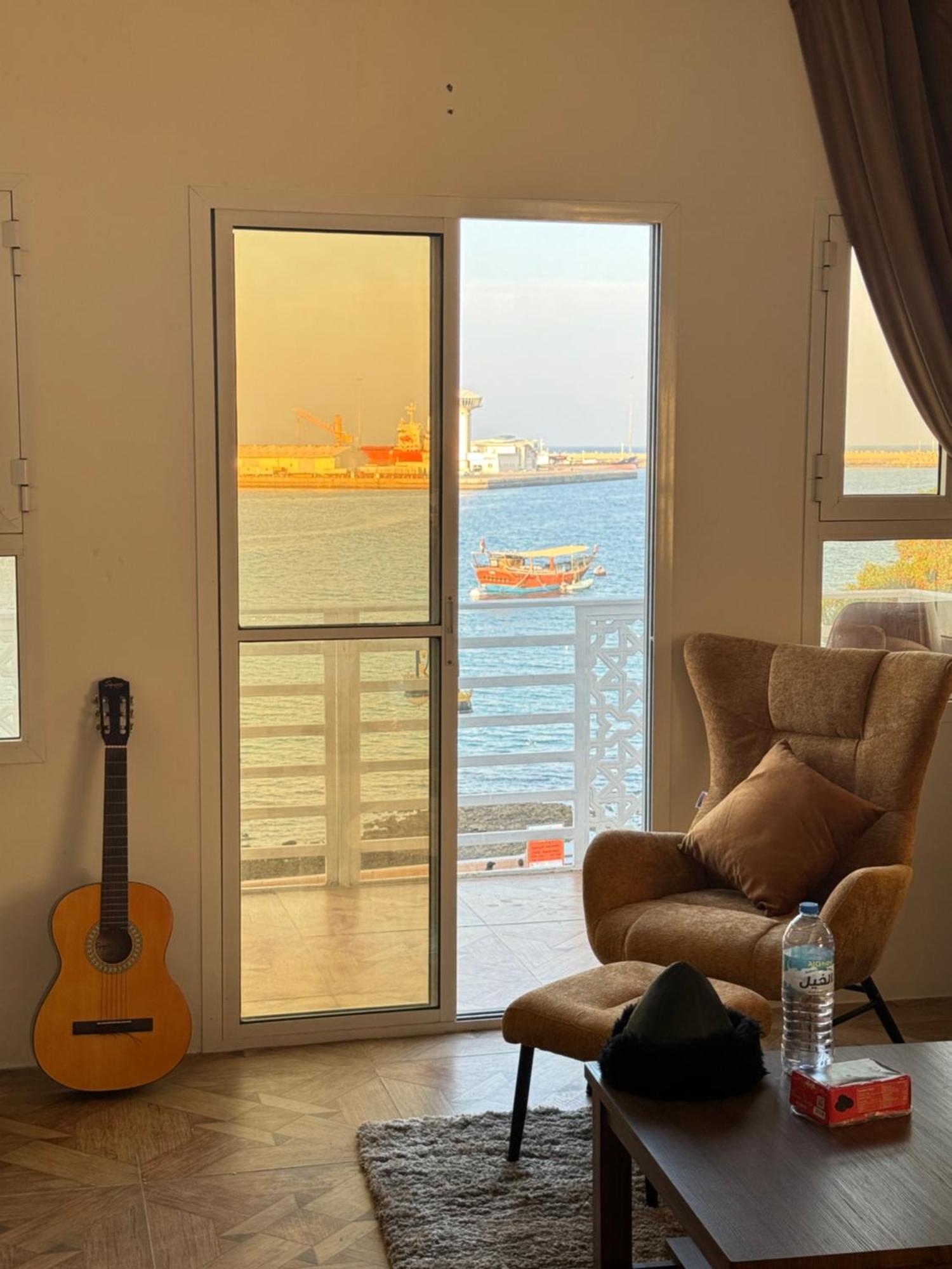 Apartamento Muttrah Souq And Sea View Mascate Exterior foto